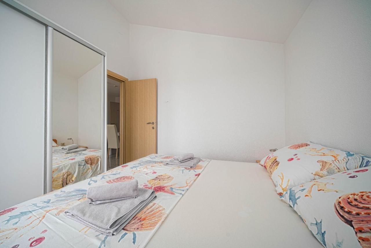 Apartments Miskovic Водице Экстерьер фото